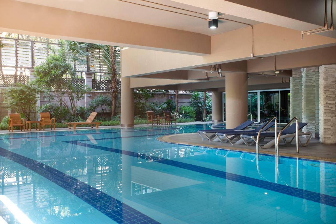 The Tepp Aparthotel Bangkok Exteriör bild