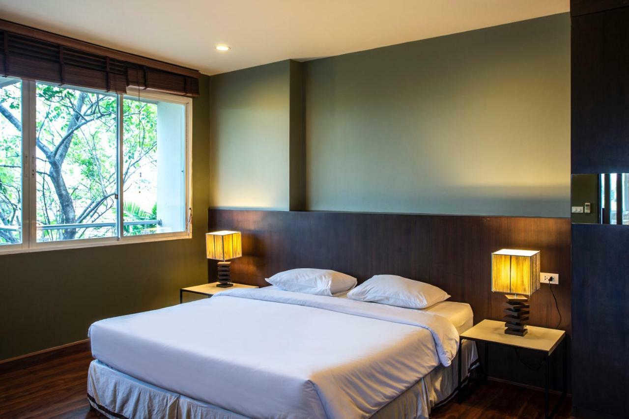 The Tepp Aparthotel Bangkok Exteriör bild